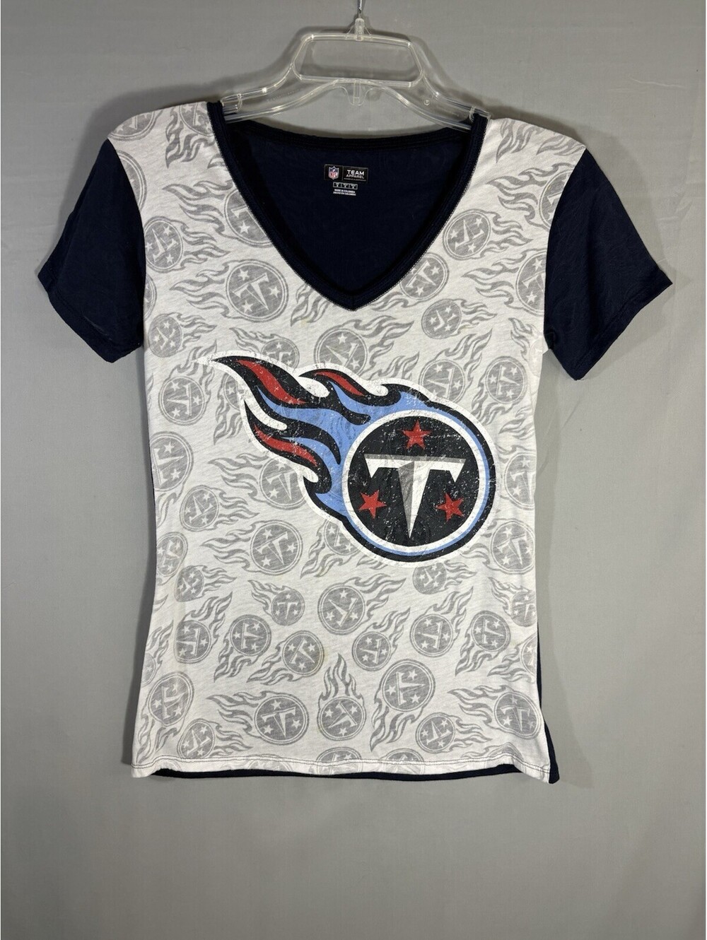 NFL Team Apparel Tennessee Titans Womens Small Sleep Shirt V Neck Lounge Tee